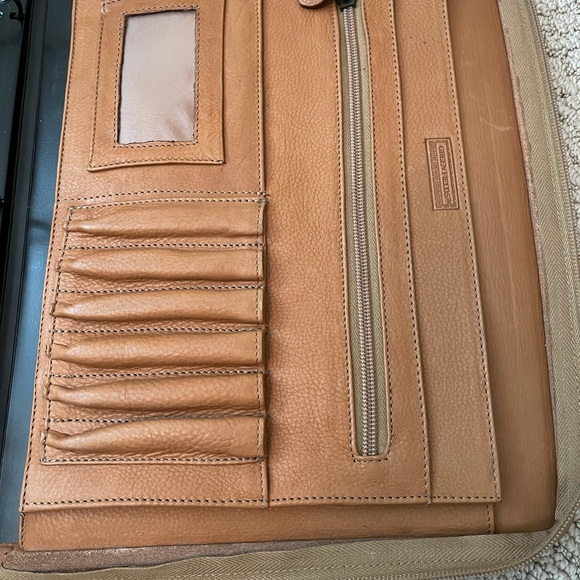 Genuine leather tan portfolio carrier/ organizer - Picture 9 of 16